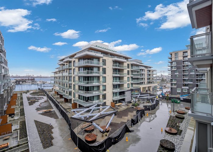 401 - 755 Harbourside Drive, North Vancouver, BC V7P 0G1 |  Photo 42