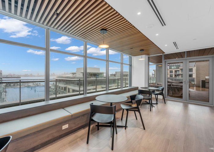401 - 755 Harbourside Drive, North Vancouver, BC V7P 0G1 |  Photo 48