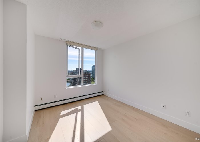 2206 - 1201 Marinaside Crescent, Vancouver, BC V6Z 2V2 |  Photo 44