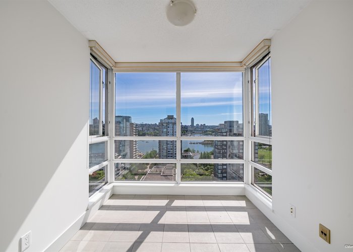 2206 - 1201 Marinaside Crescent, Vancouver, BC V6Z 2V2 |  Photo 40