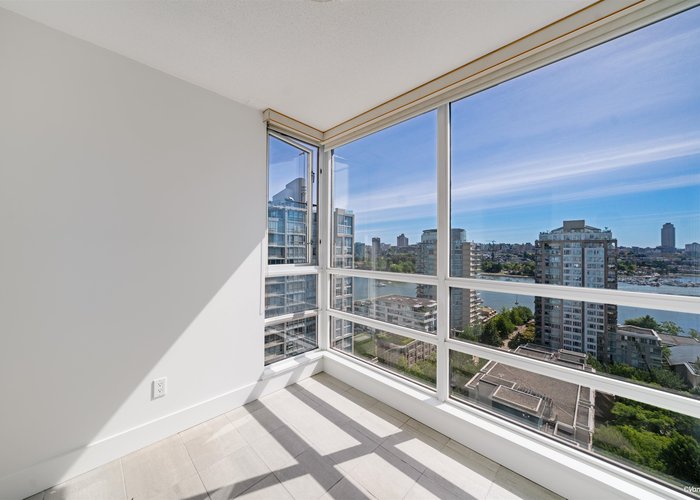 2206 - 1201 Marinaside Crescent, Vancouver, BC V6Z 2V2 |  Photo 41