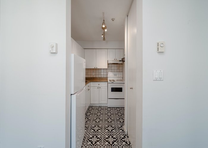 202 - 3673 11TH Avenue, Vancouver, BC V6R 2K4 |  Photo 33