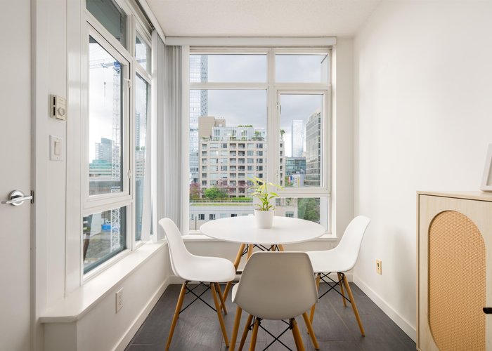 801 - 480 Robson Street, Vancouver, BC V6B 1S1 |  Photo 17