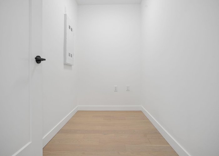 208 - 8398 Oak Street, Vancouver, BC V6P 0L9 |  Photo 35