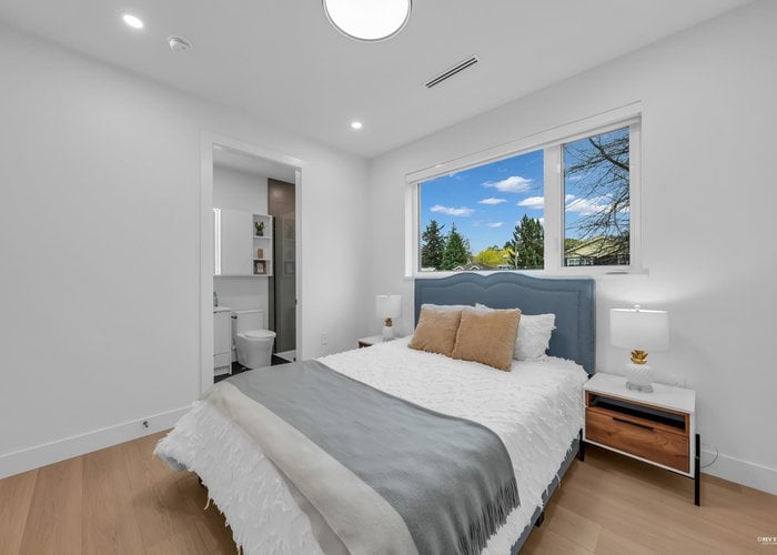 2715 Cheyenne Avenue, Vancouver, BC V5R 4R5 |  Photo 37