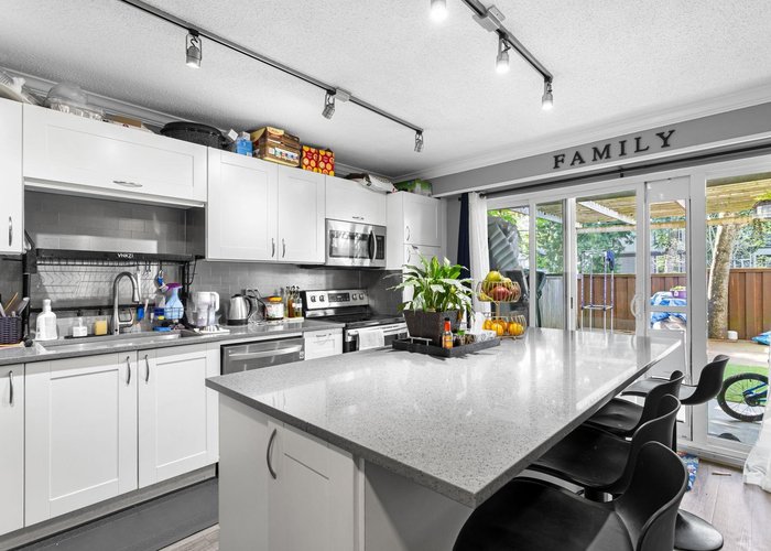29 - 33293 Bourquin Crescent, Abbotsford, BC V2S 1Y2 |  Photo 28
