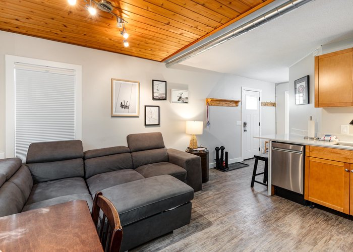4 - 2028 Innsbruck Drive, Whistler, BC V8E 0B5 |  Photo 23