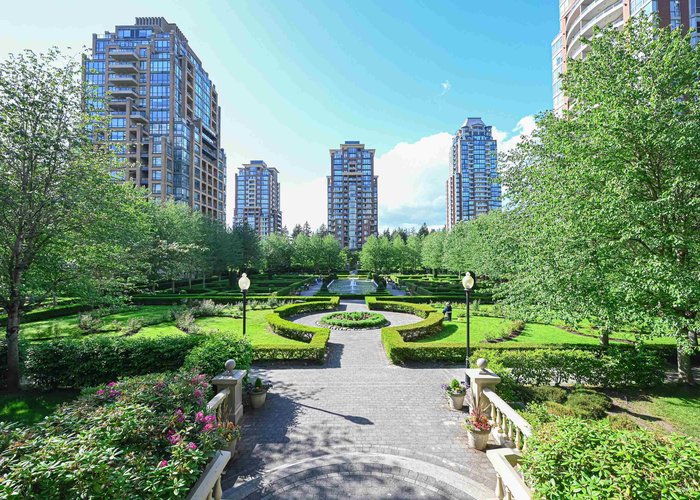 1304 - 6888 Station Hill Drive, Burnaby, BC V3N 4X5 |  Photo 31