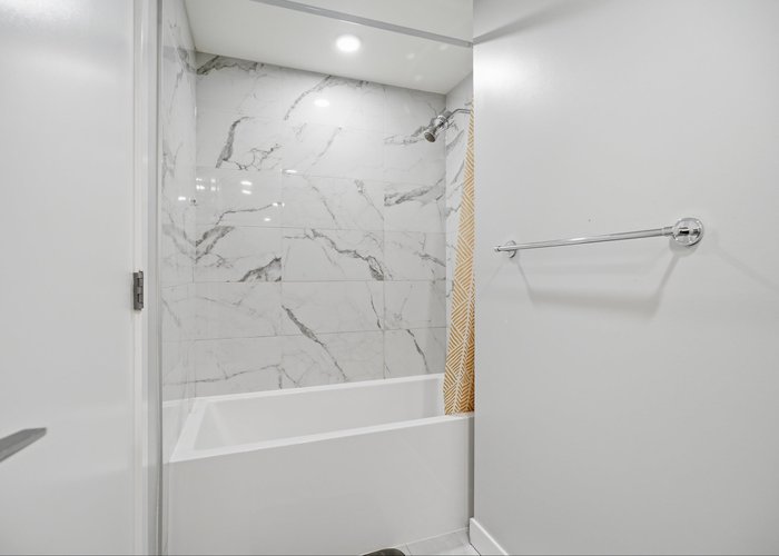 1612 - 10626 City Parkway, Surrey, BC V3T 0S3 |  Photo 43