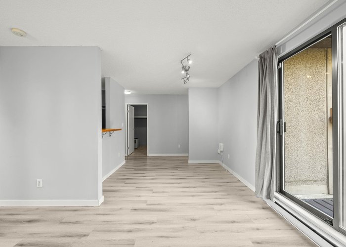 304 - 9128 Capella Drive, Burnaby, BC V3J 7K3 |  Photo 44