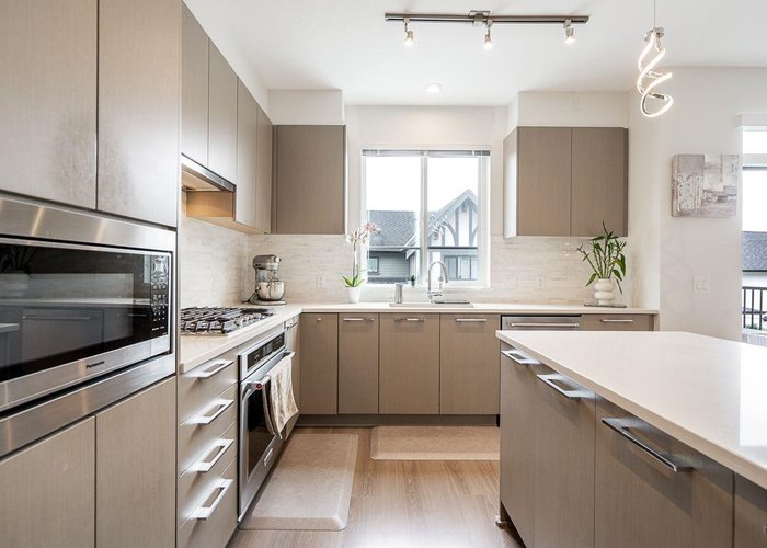78 - 3500 Burke Village Promenade, Coquitlam, BC V3E 0N2 |  Photo 35