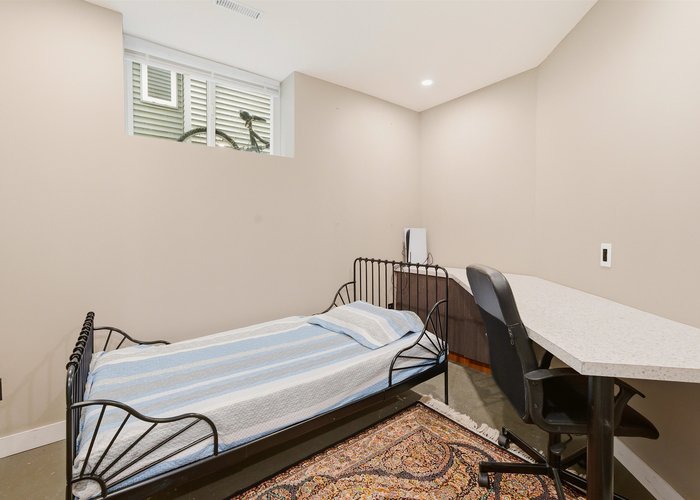 24121 102ND Avenue, Maple Ridge, BC V2W 2A2 |  Photo 47