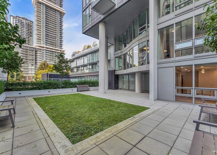 2406 - 13438 Central Avenue, Surrey, BC V3T 0N2 |  Photo 43