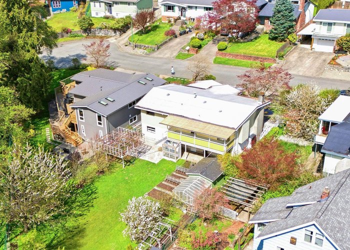 5180 Springdale Court, Burnaby, BC V5B 4P4 |  Photo 69