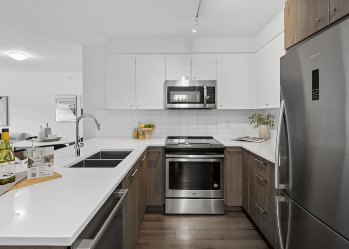 501 - 2525 Clarke Street, Port Moody, BC V3H 1Z3 |  Photo 46