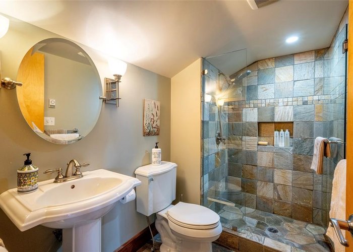 8512 Drifter Way, Whistler, BC V8E 0G2 |  Photo 37