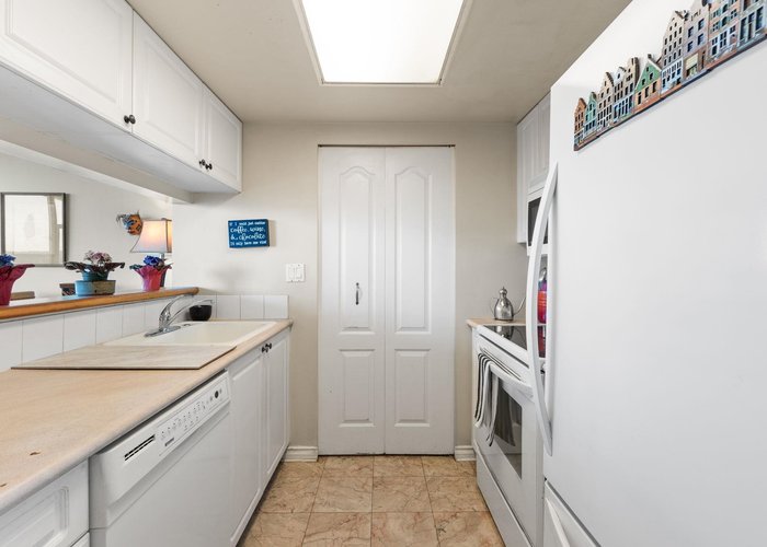 602 - 567 Lonsdale Avenue, North Vancouver, BC V7M 2G6 | The Camellia Photo 34