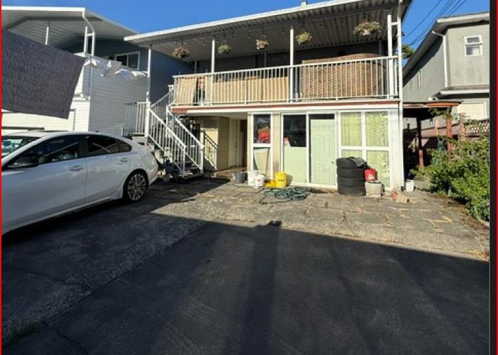 5441 Dundee Street, Vancouver, BC V5R 3T8 |  Photo 2