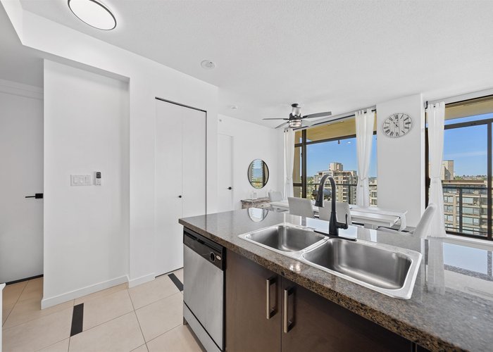 1801 - 4250 Dawson Street, Burnaby, BC V5C 4B1 |  Photo 47