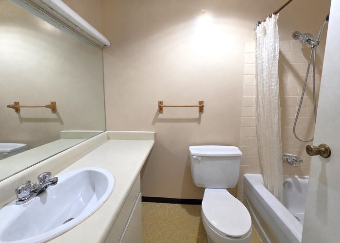 312 - 14945 100 Avenue, Surrey, BC V3R 1J6 | Forest Manor Photo 17