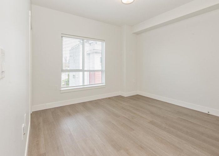 232 - 2218 Oak Meadows Drive, Surrey, BC V3Z 0W6 |  Photo 27