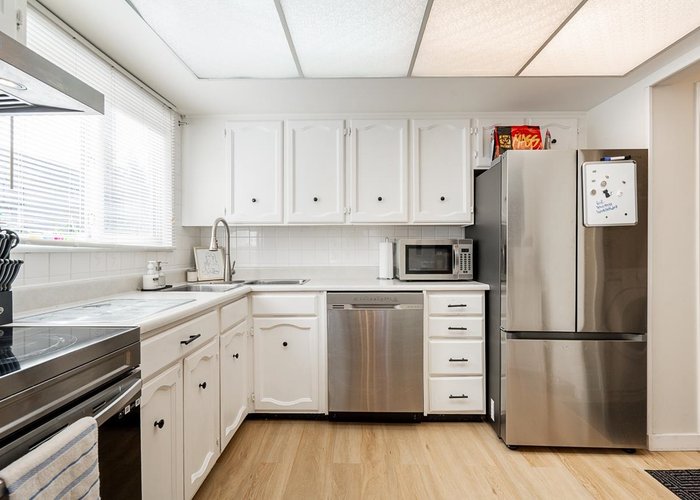 204 - 1390 Martin Street, White Rock, BC V4B 3W5 |  Photo 39