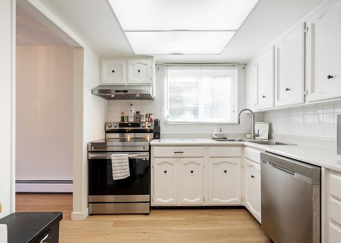 204 - 1390 Martin Street, White Rock, BC V4B 3W5 |  Photo 40