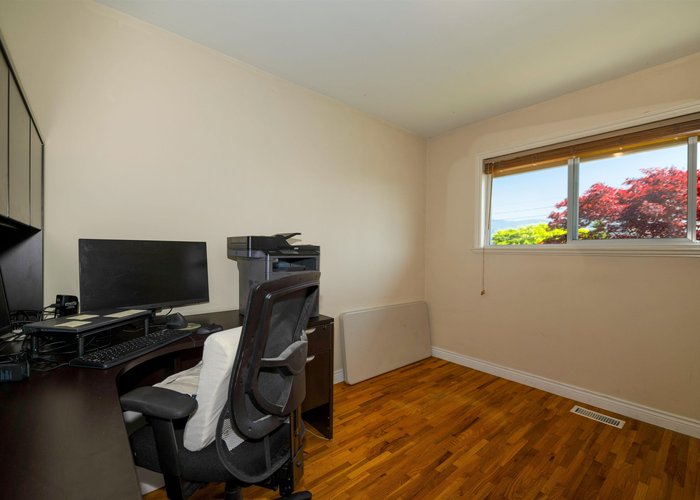 893 Friar Crescent, North Vancouver, BC V7G 1M5 |  Photo 49