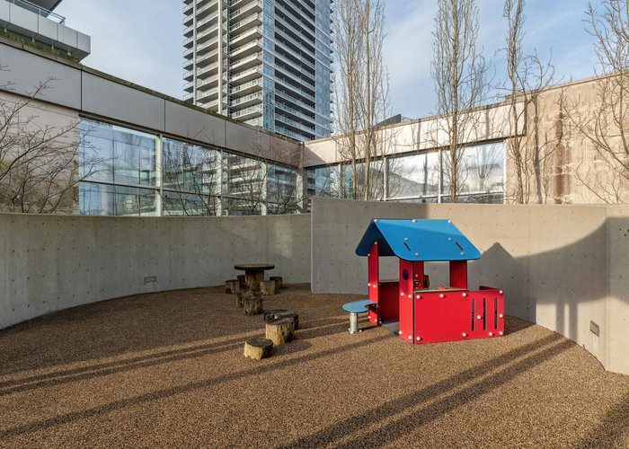 3903 - 4688 Kingsway, Burnaby, BC V5H 0E9 | Station Square Photo 58