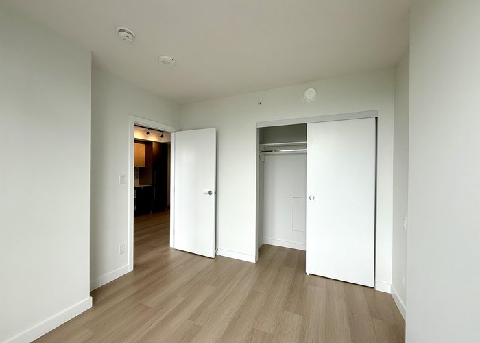 2807 - 13725 George Junction, Surrey, BC V3T 0V9 |  Photo 20