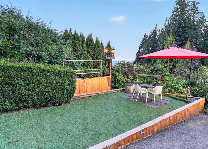 668 Alpine Court, North Vancouver, BC V7R 2L8 |  Photo 59