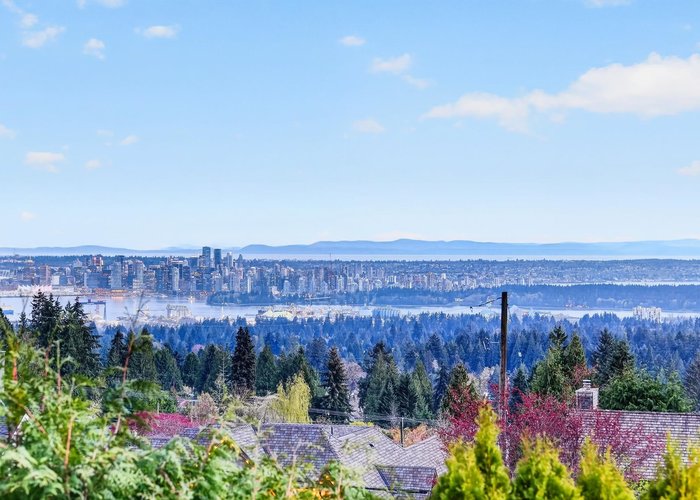 668 Alpine Court, North Vancouver, BC V7R 2L8 |  Photo 33