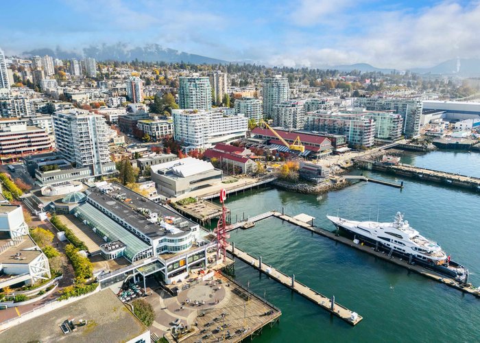 302 - 160 3RD Street, North Vancouver, BC V7M 0A9 | Envy Photo 37
