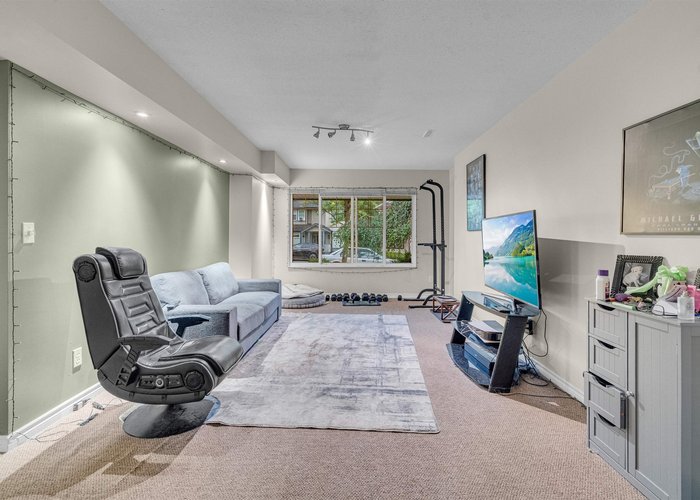 23829 Kanaka Way, Maple Ridge, BC V2W 1E5 |  Photo 46