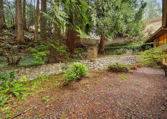 234 Rondoval Crescent, North Vancouver, BC V7N 2W7 |  Photo 63