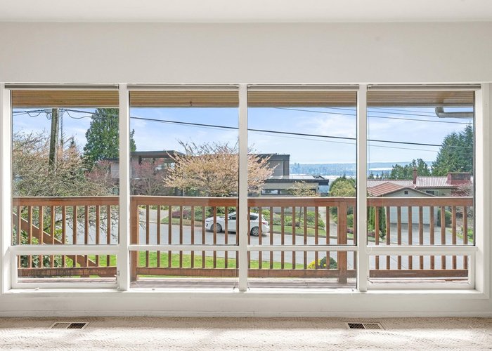 234 Rondoval Crescent, North Vancouver, BC V7N 2W7 |  Photo 34