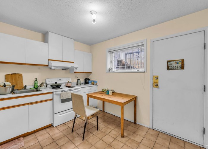 1338 54TH Avenue, Vancouver, BC V6P 1N6 |  Photo 50