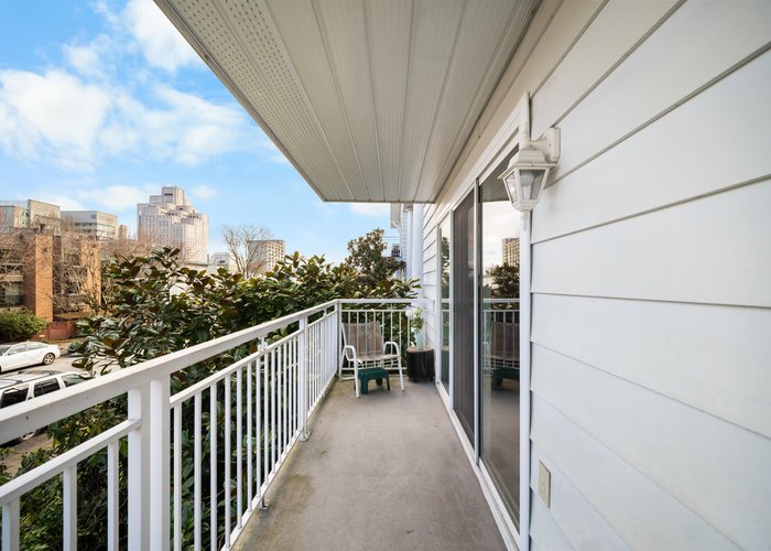 202 - 1066 13TH Avenue, Vancouver, BC V6H 1N2 | Landmark Villa Photo 35