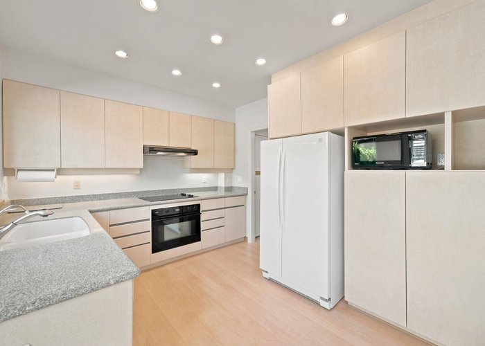 305 17TH Street, North Vancouver, BC V7L 2W1 |  Photo 48
