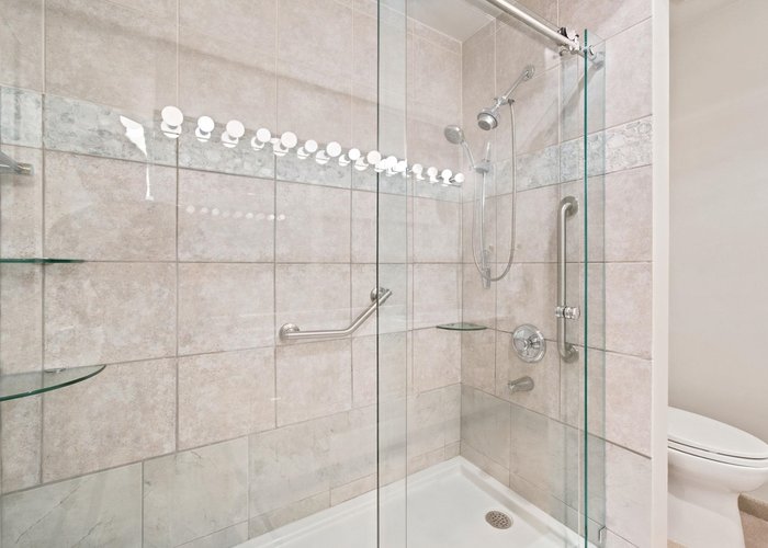 305 17TH Street, North Vancouver, BC V7L 2W1 |  Photo 57