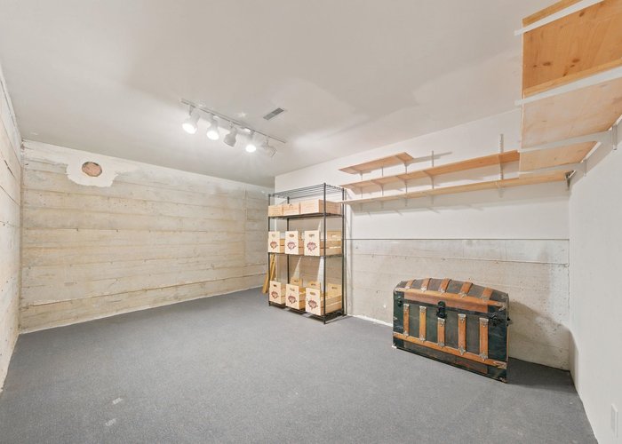 305 17TH Street, North Vancouver, BC V7L 2W1 |  Photo 63