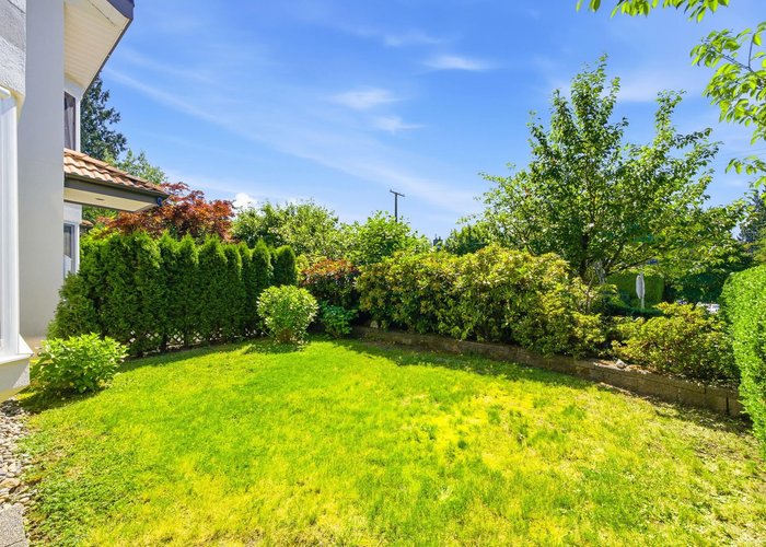 305 17TH Street, North Vancouver, BC V7L 2W1 |  Photo 37