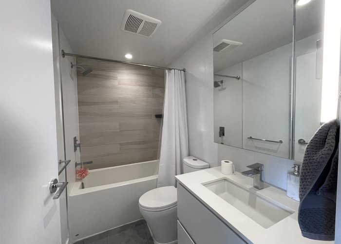 708 - 13655 Fraser Highway, Surrey, BC V3T 0P8 |  Photo 25