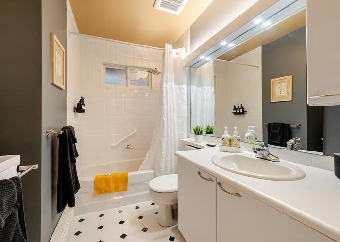 336 26TH Street, North Vancouver, BC V7N 1B1 |  Photo 48