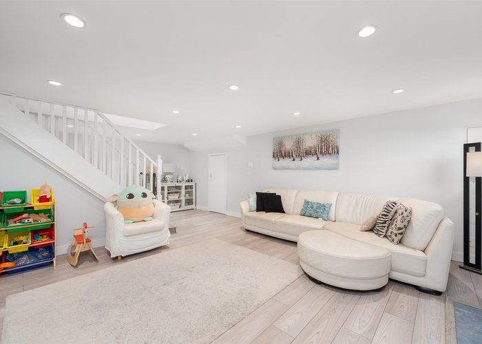 409 27TH Street, North Vancouver, BC V7N 2H7 |  Photo 64