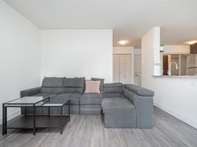 #313 - 13883 Laurel Drive, Surrey, BC V3T 1A8 | Photo 3
