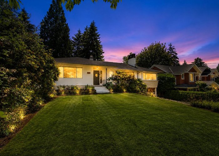 869 Clements Avenue, North Vancouver, BC V7R 2K6 |  Photo 33