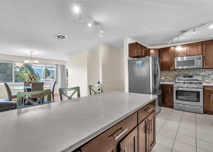 693 Plymouth Drive, North Vancouver, BC V7H 2H5 |  Photo 32
