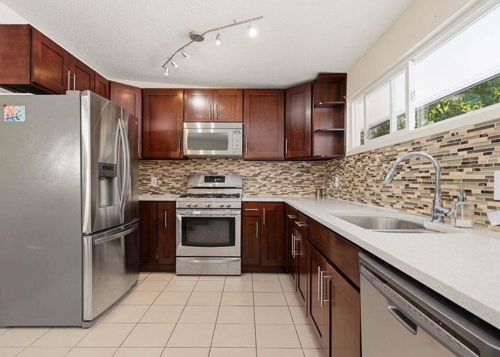693 Plymouth Drive, North Vancouver, BC V7H 2H5 |  Photo 42