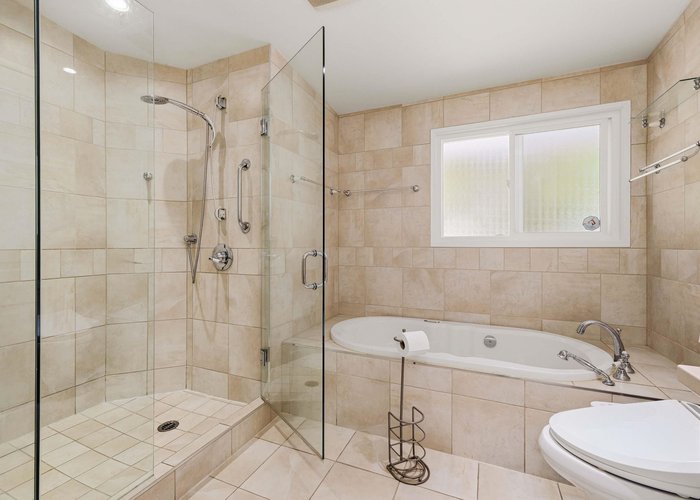 693 Plymouth Drive, North Vancouver, BC V7H 2H5 |  Photo 47
